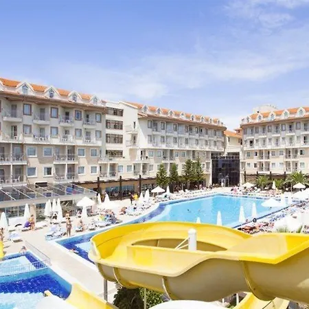 Semesteranläggning (resort) Diamond & 5*