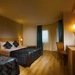 Курортный комплекс Diamond & 5*