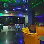 Курортный комплекс Diamond & 5*