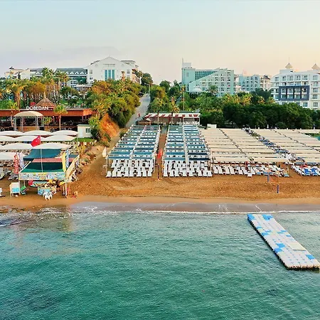 Diamond & Θέρετρο Σιντέ