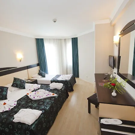 度假村 Diamond & 5*