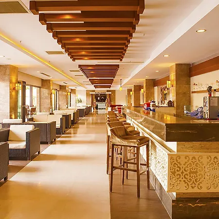 Resort Diamond & Side